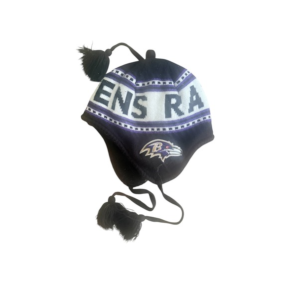 NFL Shop Other - NFL Shop Baltimore Ravens Knit Earflap Hat Beanie Pom Tassels Purple Black OSFM